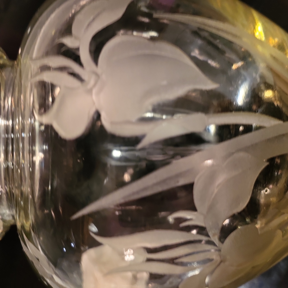 Dorothy Thorpe Glass Etched Floral Vase w/ Bee Mid-century Modern Signed… - Picture 8 of 11